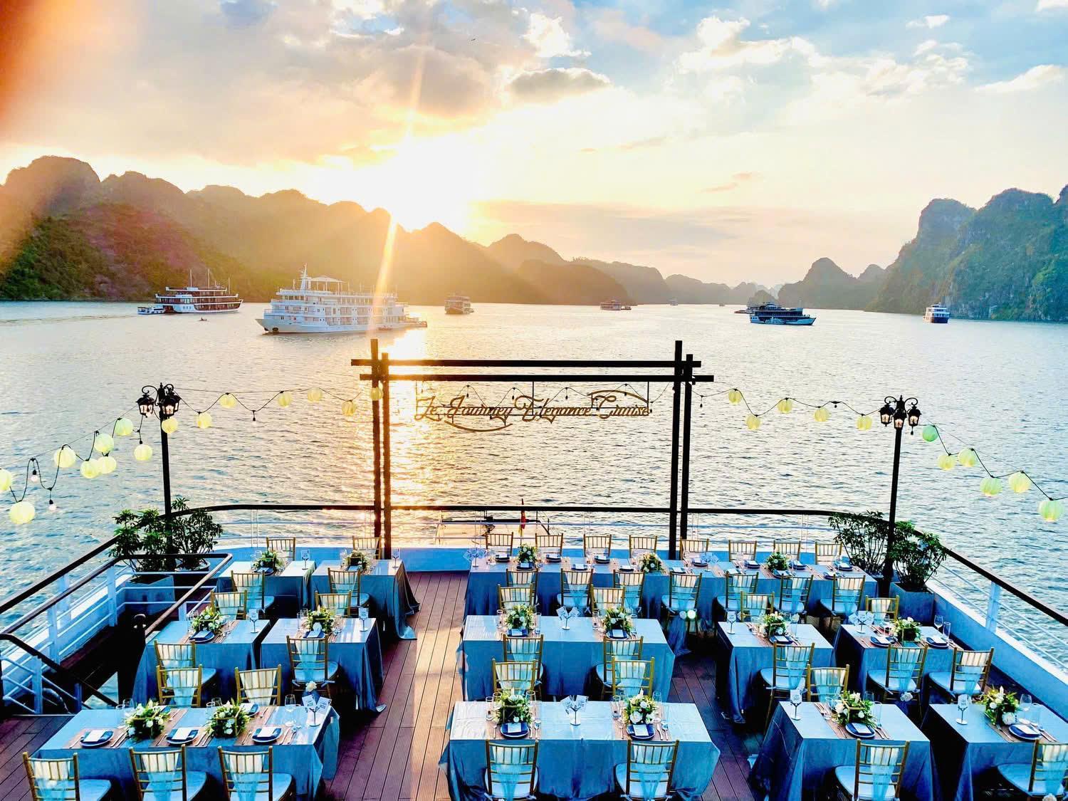 فندق Le Journey Elegance Cruise ها لونغ المظهر الخارجي الصورة